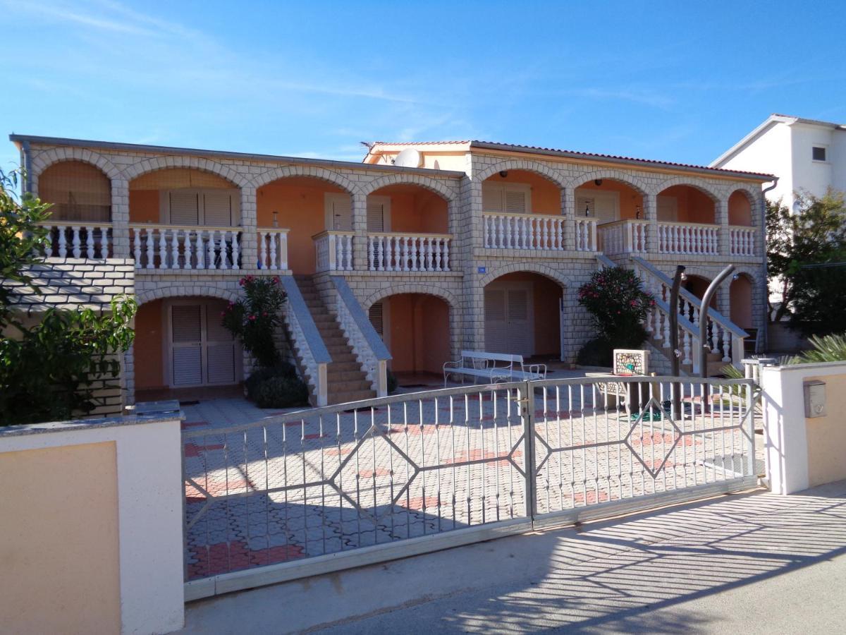 Apartman Kristo Вир Экстерьер фото