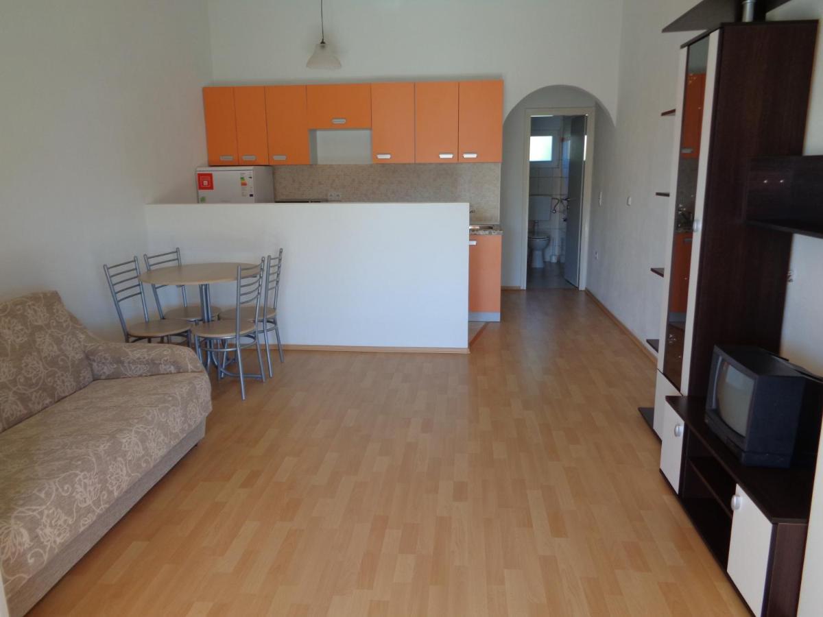 Apartman Kristo Вир Экстерьер фото
