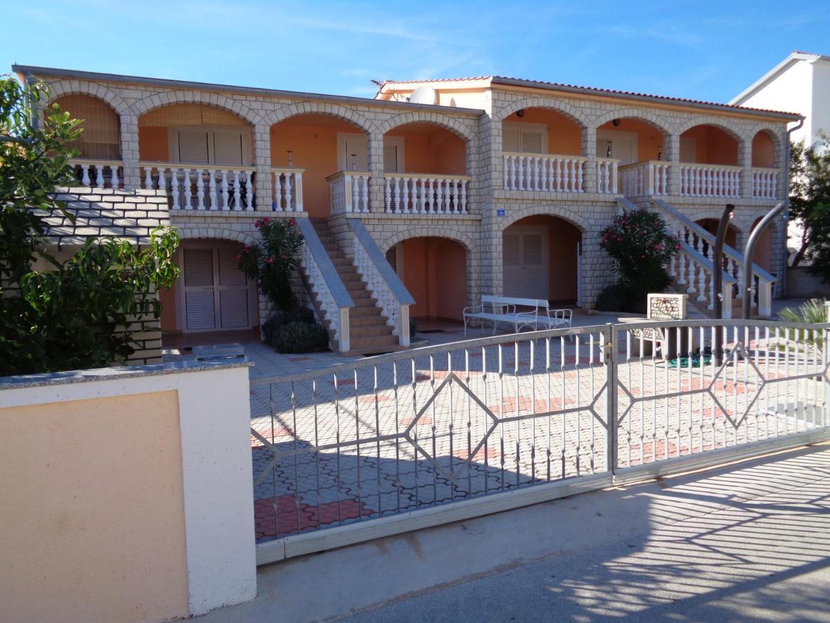 Apartman Kristo Вир Экстерьер фото